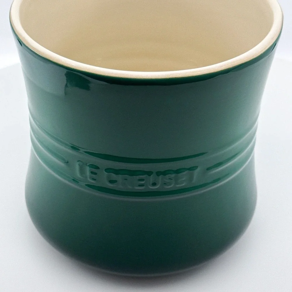 Le Creuset Artichaut Green Large Utensil Crock 2.3L / 2.38 Qt Stoneware 2102